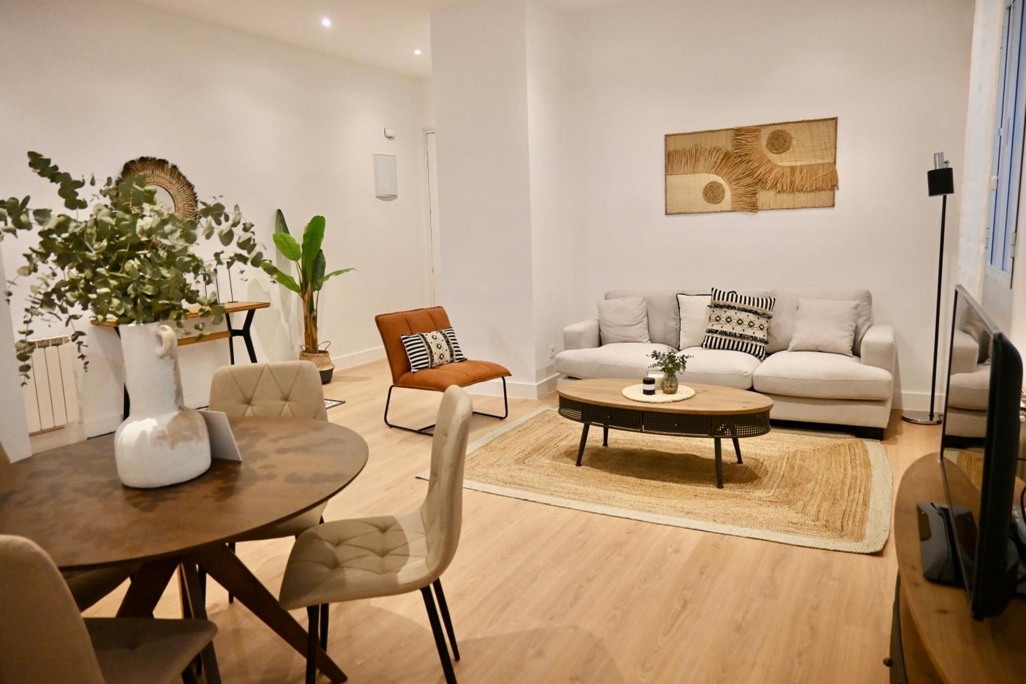 Apartamento For Amplio Y Lujoso Temporal En El Barrio De Salamanca Gdp9 *